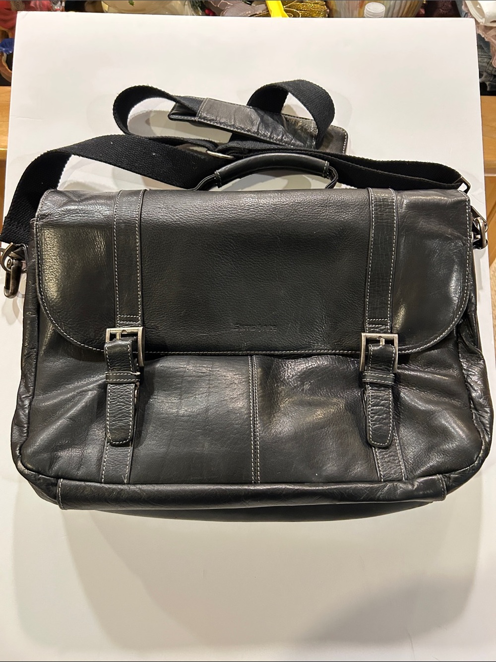 Black Leather Messenger Bag with Adjustable Strap - Samsonite